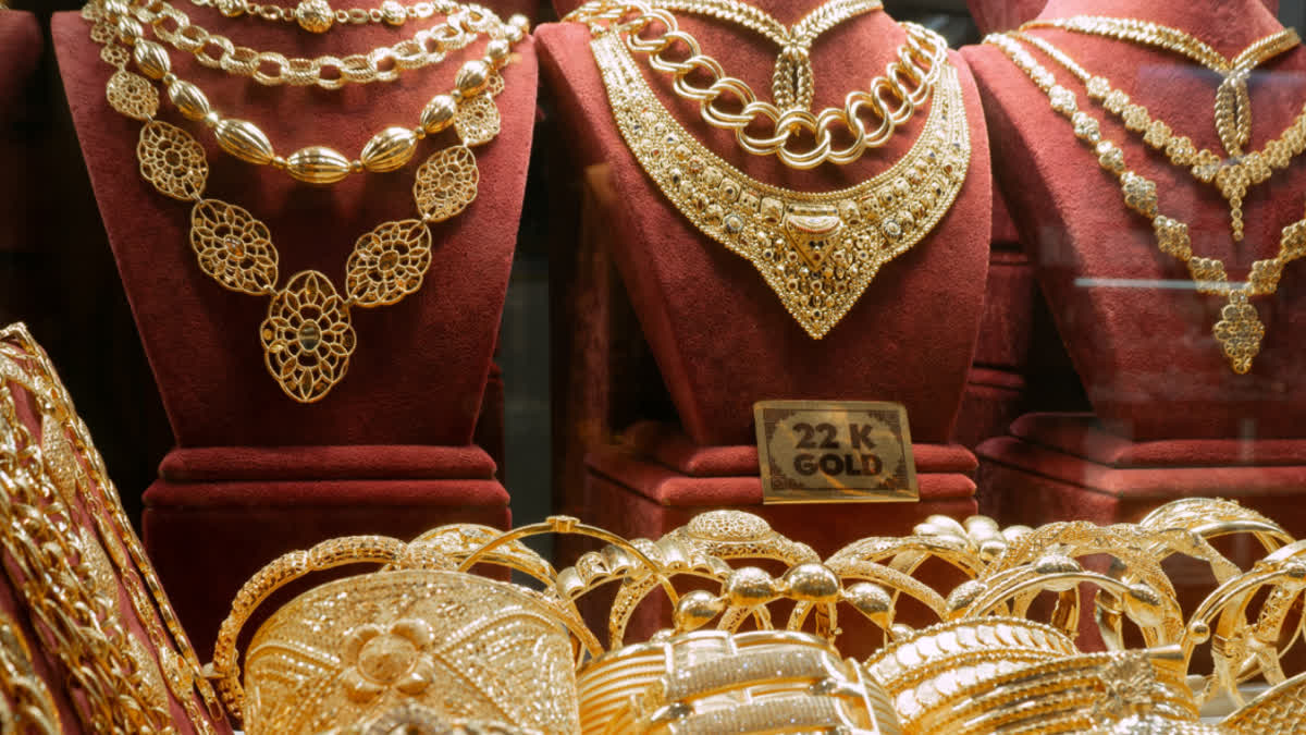 Global gold demand decreased by 6 percent in the third quarter, demand increased in India, China