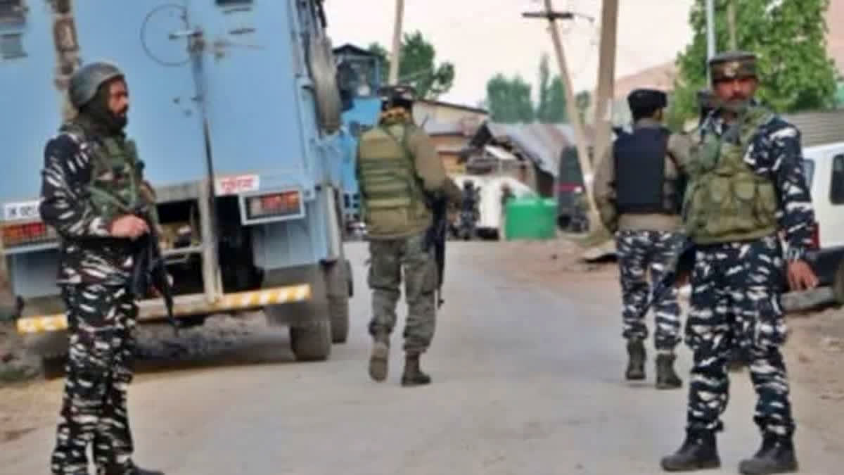 Cop shot dead by militants in north Kashmir's Baramulla