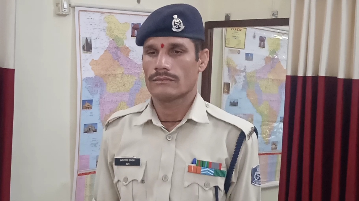 Sagar jail guard Arvind Singh Thakur