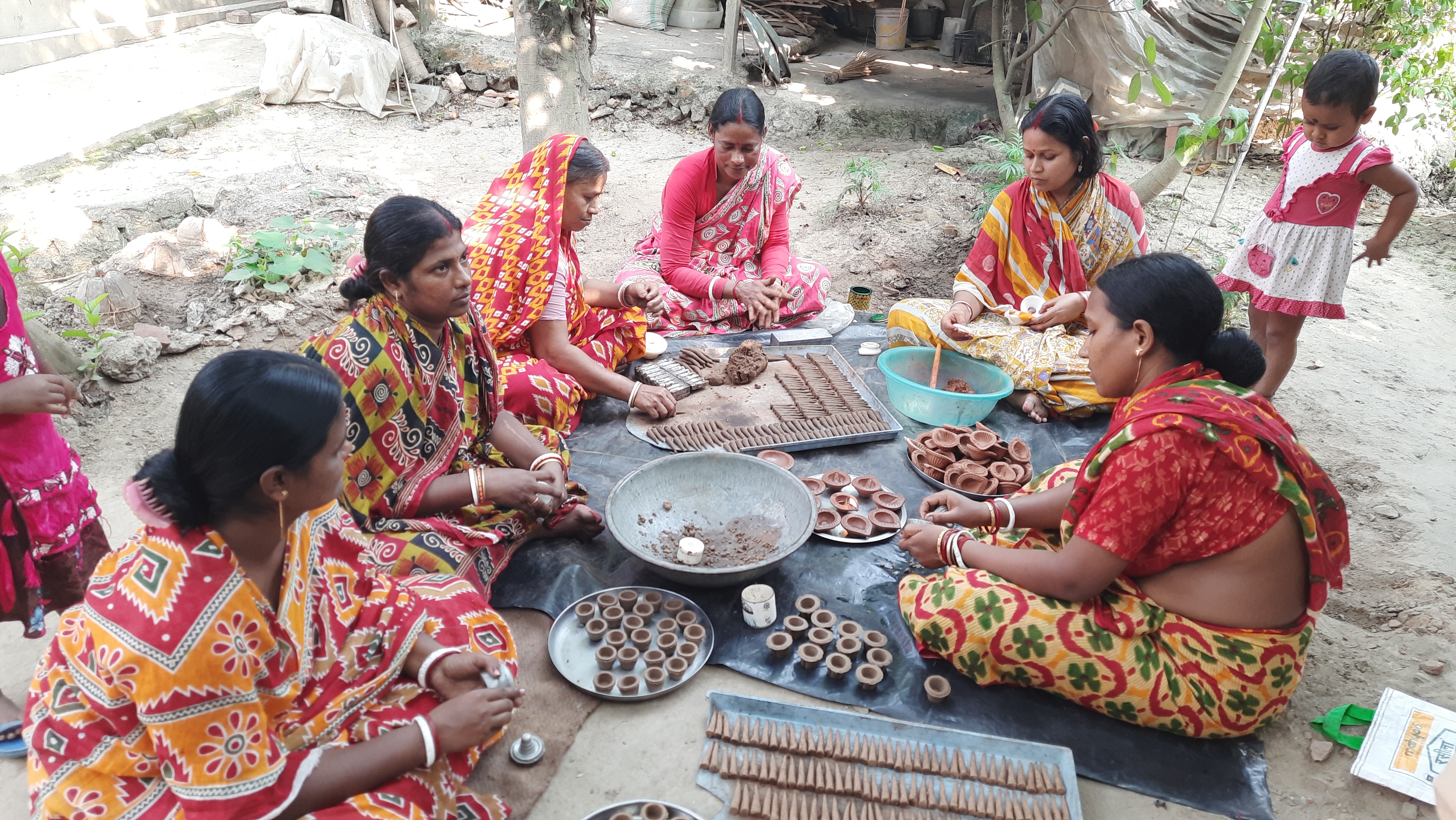 Cow Dung Lamps