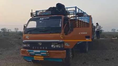 SHIVPURI CATTLE TRUCK RECOVERED