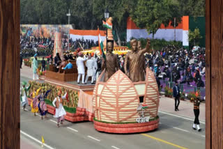 Republic Day tableaus of  Punjab and Bengal do not match those of the Defense Ministry