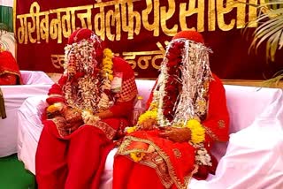 A Mass Wedding in Indore