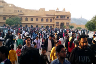 60000 tourists reached Jaipur