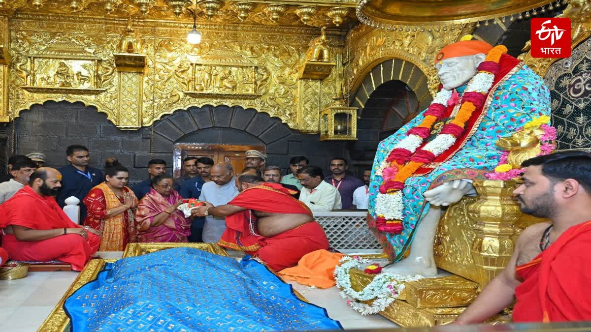 Ramnath Kovind Visits Shirdi