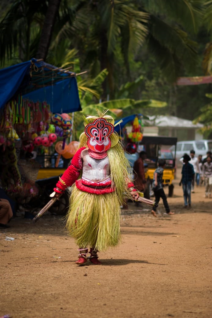 THEYYAM ORGANIZATIONS COMPLAINT  THOTTAM SONGS PERFORMED FOLKSONGS  LATEST NEWS IN MALAYALAM  SCHOOL KALOLSAVAM 2025