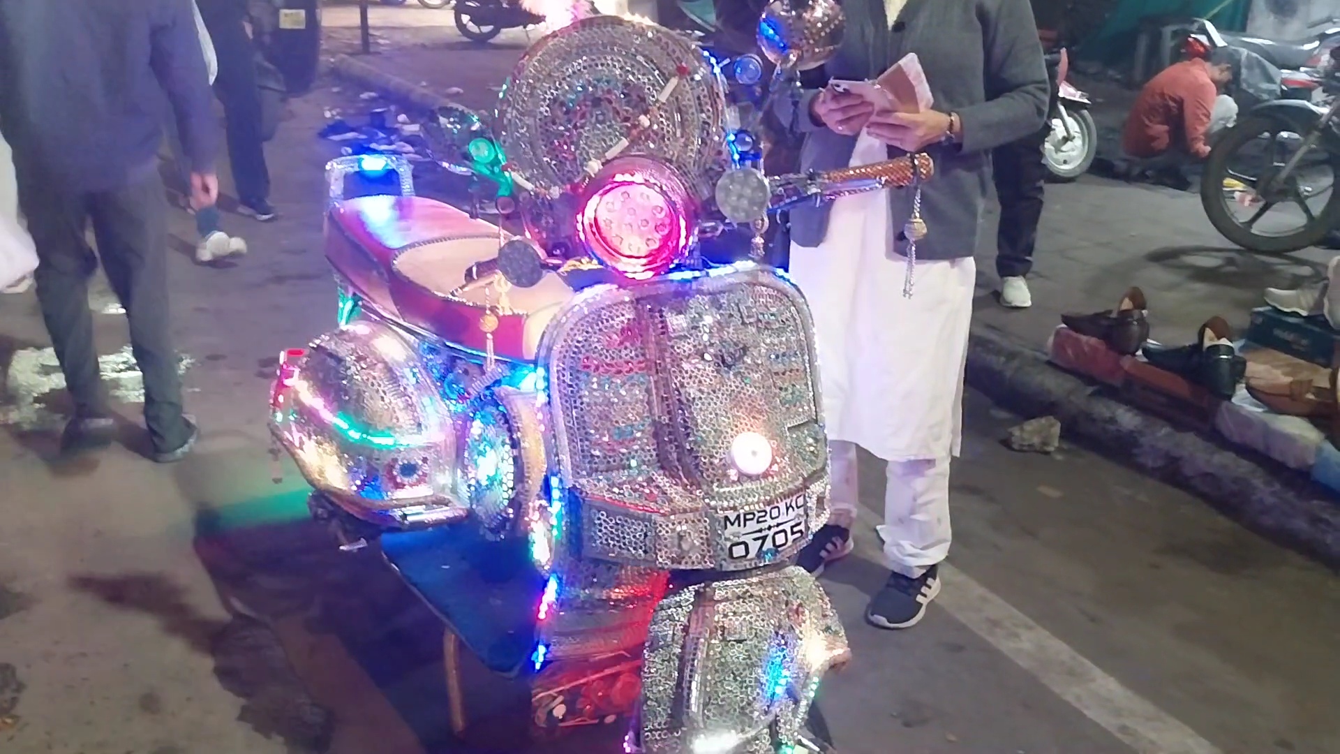 RAAT KI RANI SCOOTER JABALPUR