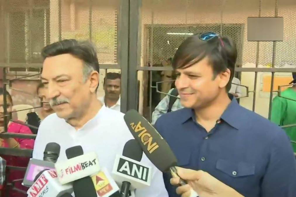 Actors Vivek Oberoi and Suresh Oberoi