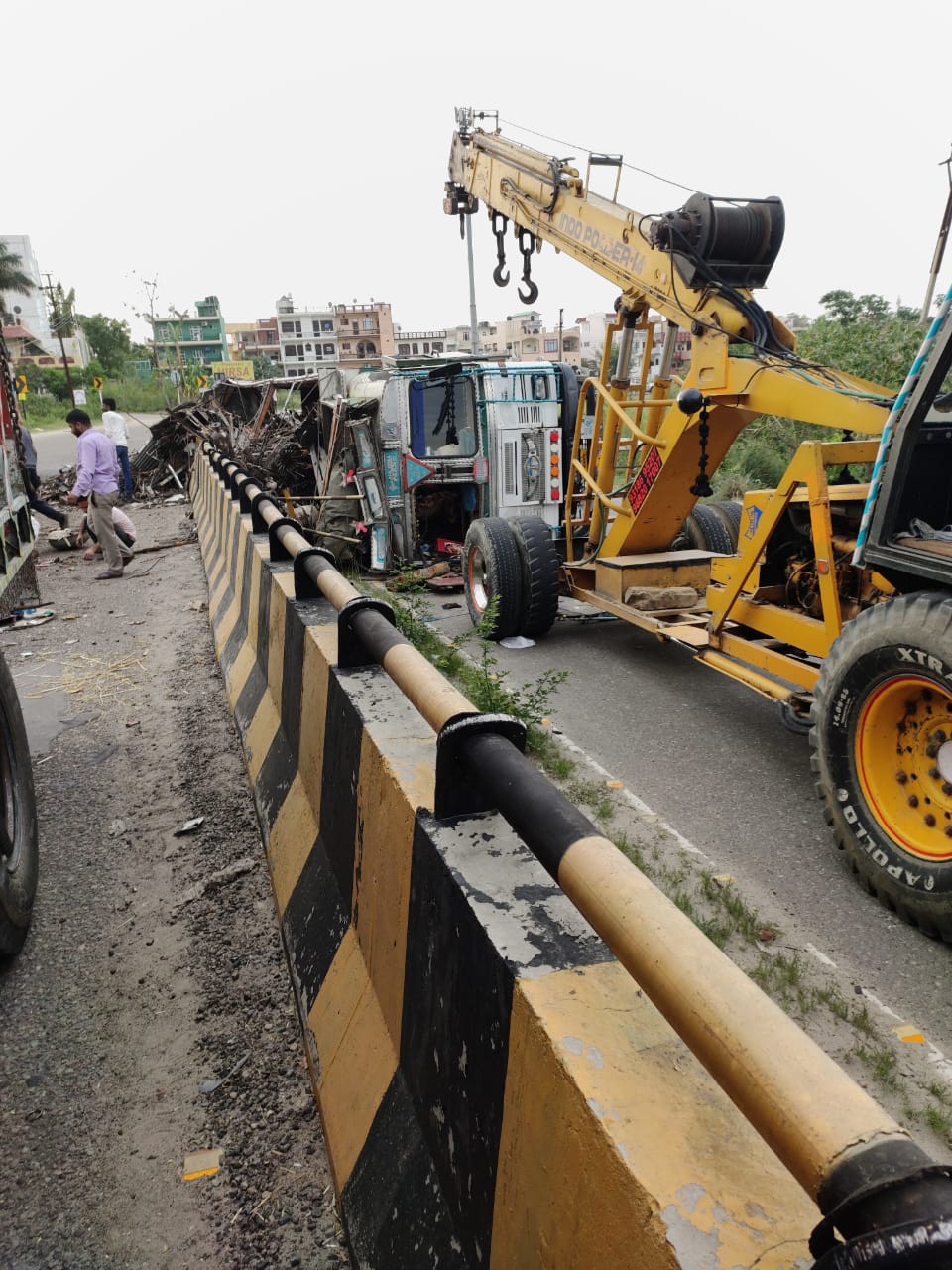 truck accident in una-chandigarh nh