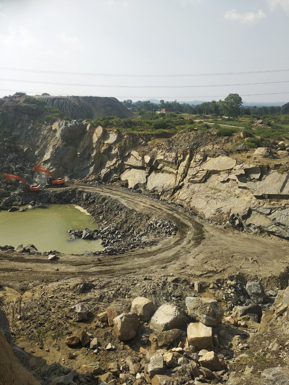 SDO orders action on illegal crusher operators in palamu