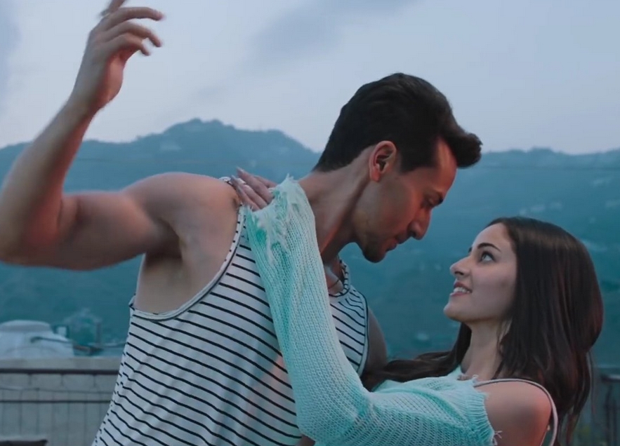 Watch Tiger and Ananya romantic bonding in Fakira song from SOTY-2