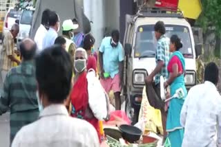   Disposal of roadside shops in Tiruppur