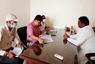 MLA held meeting with officials of electricity 