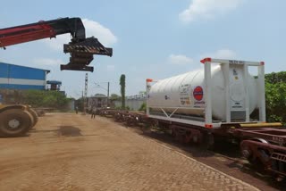 oxygen tankers are being from west bengal to ap 