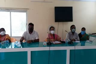 constituency level meeting in chodavaram  