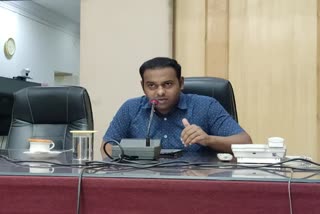 Bhandara collector pradipchandran