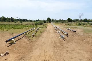 Farmers protest against gas pipeline installation