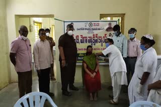 Mega vaccination for Singareni workers at illandhu 