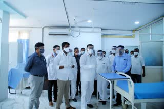 minister niranjan reddy visited nagar kurnool hospital