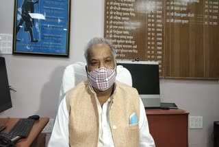 Samastipur In-charge minister Shravan Kumar hold a meeting with DM regarding corona epidemic