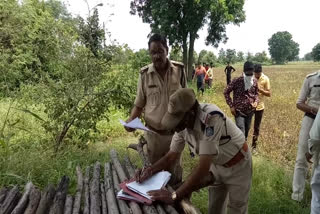 Dead body of youth found hanging on tree