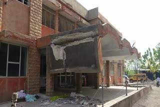 esi hostipal roof collapse