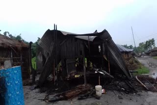 Shop and house burnt to ashes due to fire in Bettiah