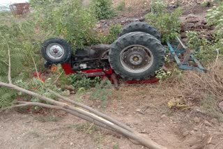 man died in alampur road accident