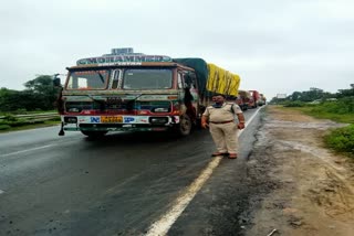 धार नदी के उफान पर होने से 9 घंटे बंद रहा भोपाल-नागपुर नेशनल हाईवे