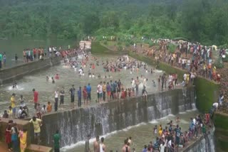 रायगड : कर्जत-खालापूरमधील धरण, धबधबे परिसरात जाण्यास बंदी