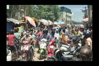 crowds at Tambaram Market Risk of  CORONA infection