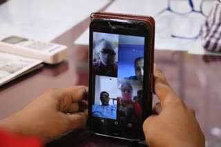 મહિસાગર જિલ્લામાં 30 ઉમેદવારોએ ઓનલાઇન ભરતી મેળામાં ઇન્ટરવ્યુ આપ્યા