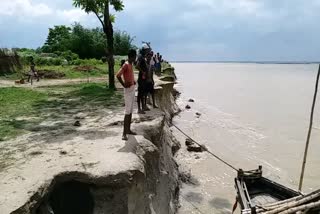 Flood and erosion threat in many villages of Pirpainti block due to rising water level of Ganga