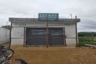 Attempted robbery at Tasmac store - Police crackdown on criminals!