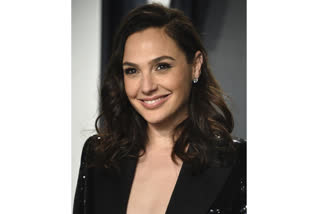 gal-gadot-criticised-after-she-calls-for-solution-to-israel-palestine-conflict