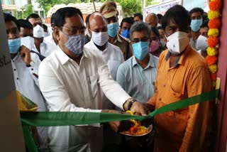 minister errabelli dayakar rao inaugurated diagnostic center at janagaon