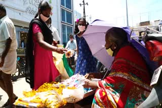 aadi festival public crowed in Market