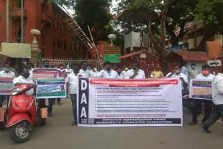 Advocates engaged protest at Chennai High Court demanding to reopen all Courts in TN 