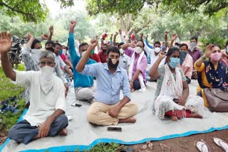 MGNREGA workers meeting in Pakur