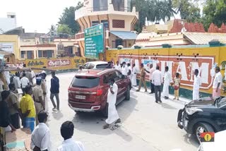 Vijaykanth family who made Tila Homa for good health