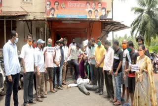 Shivsena protest against karnataka