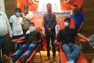 BJP workers donated blood 