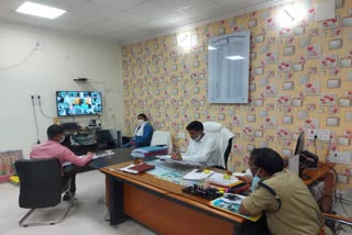 DM and Superintendent of Police held a meeting for lockdown compliance in nalanda