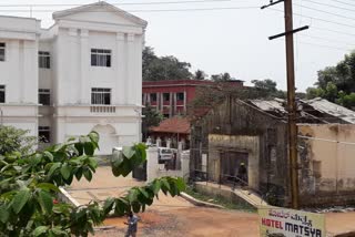 Bantwal theater destroyed in Bantwal