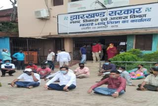 People protested regarding water logging in Jamshedpur 