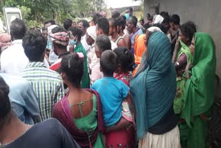 Villagers stopped the ambulance carrying the dead body