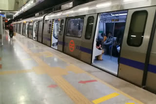 Delhi Metro to reopen Delhi metro reopens amid new Covid Protocols Delhi Metro Rail Corporation DMRC to welcome commuters Delhi Metro to reopen after 5 months Delhi Metro Resume Service five Months ഡൽഹി മെട്രോ റെയിൽ കോർപ്പറേഷൻ കൊവിഡ് 19