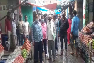 Fruit market