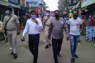 SDM inspected old market in Dhanbad