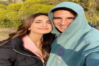 Vaani Kapoor pens a heartfelt note for her co-star Akshay Kumar  